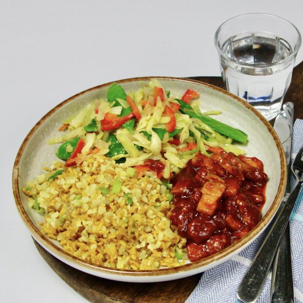 Babi pangang met gele rijst