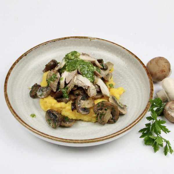 Pompoenstamppot met champignons, kip & pesto