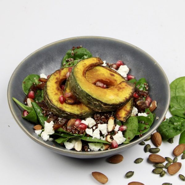 Maaltijdsalade met pompoen, feta en quinoa