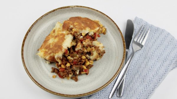 Mexicaans gehakt met puree en kaas*